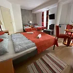 Belvarosi Panzio Bed & Breakfast Siófok