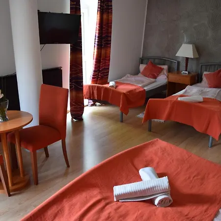 Belvarosi Panzio 3*