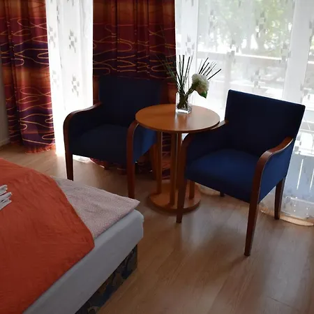 Belvarosi Panzio Frühstückspension 3*