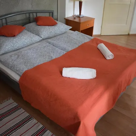 Belvarosi Panzio 4* Siófok