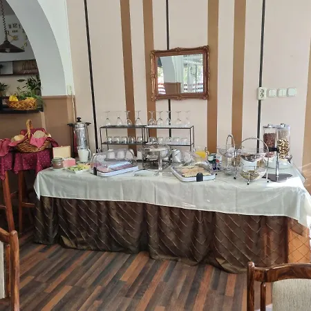 Belvárosi Panzió 3*