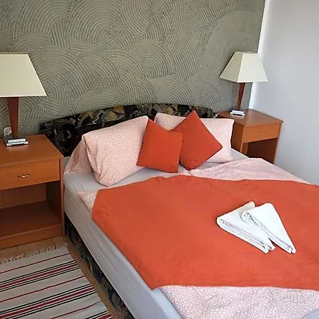 Belvarosi Panzio Bed and Breakfast 3*