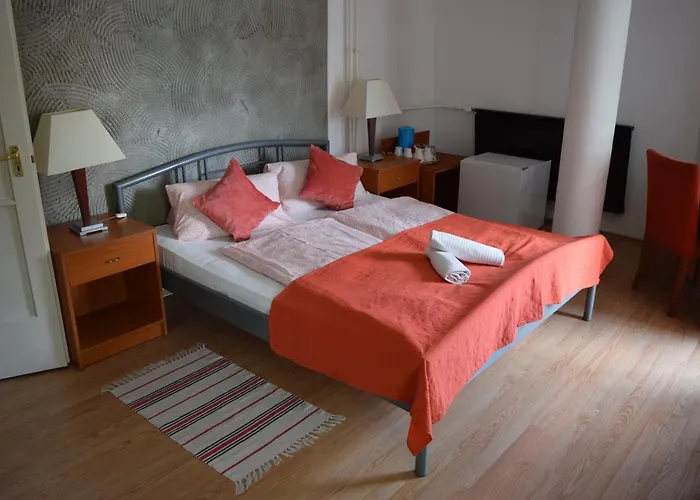 Bed & Breakfast Belvárosi Panzió 3*