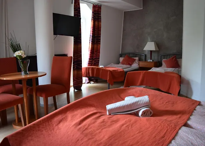 Belvarosi Panzio 3* Siofok