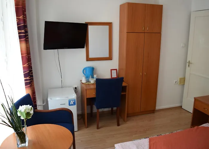 Bed & Breakfast Belvarosi Panzio