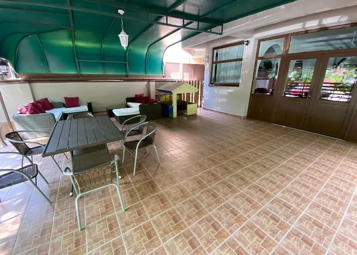 Belvarosi Panzio Bed & Breakfast